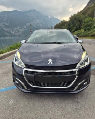 PEUGEOT 208 1.2 BENZINA ALLURE RETROCAMERA