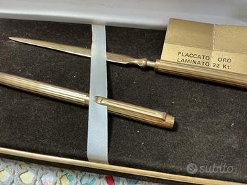 Setcompleto penna biro + tagliacarte laminato oro