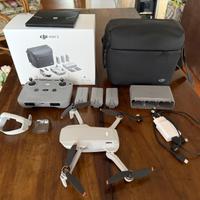 Drone DJI MINI 2 Bundle Fly More Combo