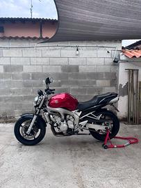 Moto fz6 yamaha