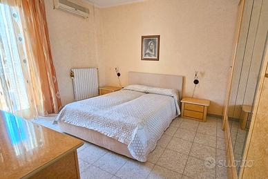 Trilocale Gentile 20 mt Lungomare Europa Vieste