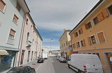 TRILOCALE con BOX AUTO - PALMANOVA