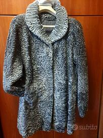 Giacca in pelliccia persiano grigio argentato