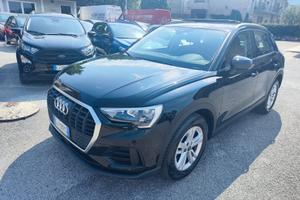 Audi Q3 35 TDI S tronic Business Advanced