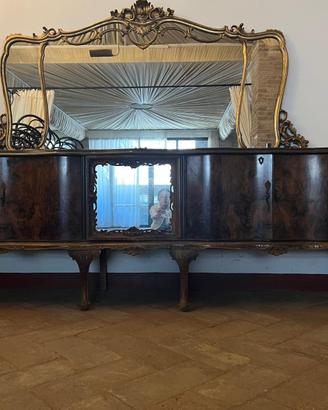 Sontuosa credenza Chippendale