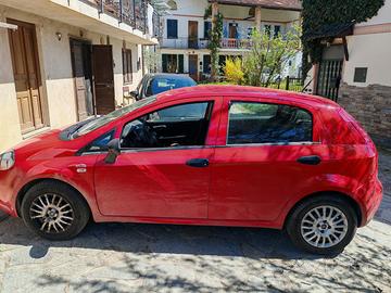 Fiat Punto 1.3  Multijet, del 2017, solo 126200 km