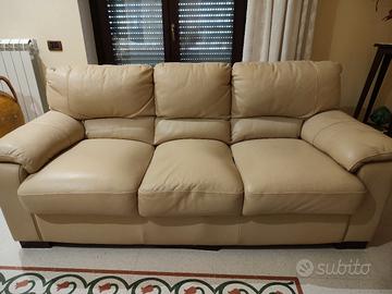 coppia divani in vera pelle tre posti e due posti