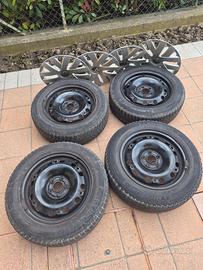 Cerchi VW con gomme invernali Michelin