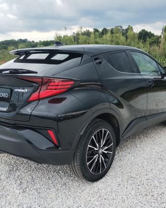 toyota chr 1.8 lounge e-cvt