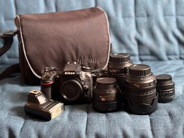 Nikon D7100 + kit lenti (bundle)