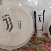 Set Juventus 2 piatti,1 bicchiere,1 deo,1 dentifri