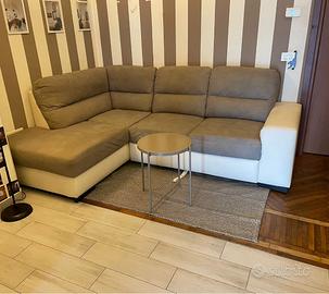 STUPENDO DIVANO LETTO CON PENISOLA!