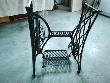 Singer base originale in ghisa , inizio 900