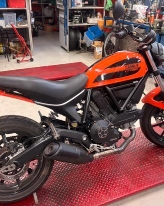 Ducati Scrambler 400