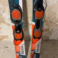 Sci acrobatico uomo