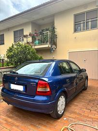 Opel Astra 1.700 dti 70cv