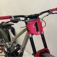 COMMENCAL SUPREME DH V4 XS