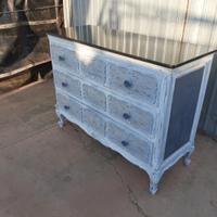 Mobile con marmo nero e tre cassetti