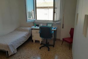 Stanza singola in appartamento doppio
