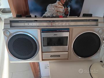 Radio Sanyo vintage anni 80