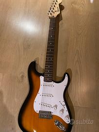 Chitarra Elettrica Squier stratocaster