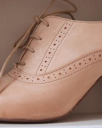 Scarpa donna mis. 39 mod. parigina