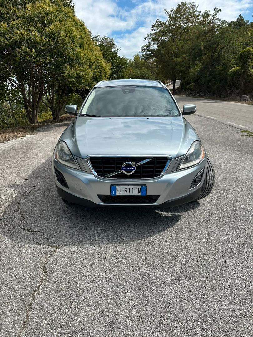 Volvo Xc60 Ocean Race 2.4d awd - Auto In vendita a Potenza