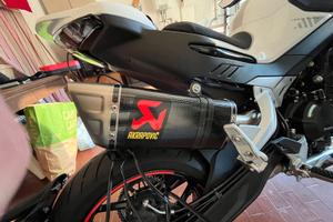 TERMINALE CARBONIO AKRAPOVIC CFMOTO 800NK 2023/25