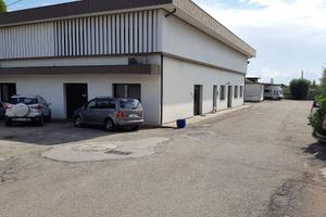 Immobile di 1310 m² con più di 5 locali a Monsumma