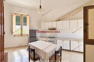 Casa, Erice.