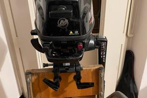 Fuoribordo Mercury 2,5 come nuovo