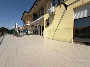 3 LOCALI A TORRE PALLAVICINA