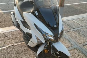 Kymco x-town 300