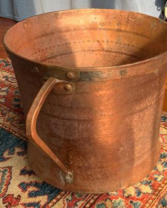 vaso da esterno in rame