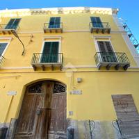 2 LOCALI A SAN GIORGIO A CREMANO