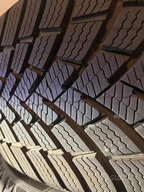 Gomme da neve Barum 235/50 R 19