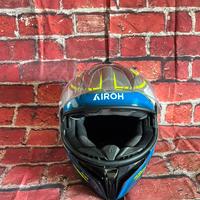 Casco AIROH MATRYX