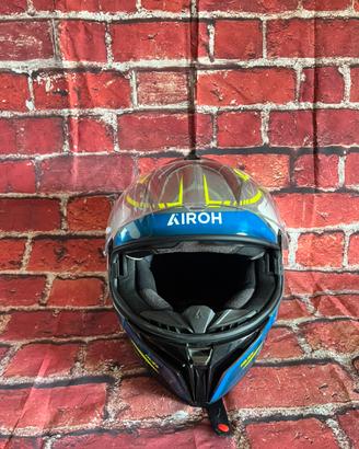 Casco AIROH MATRYX