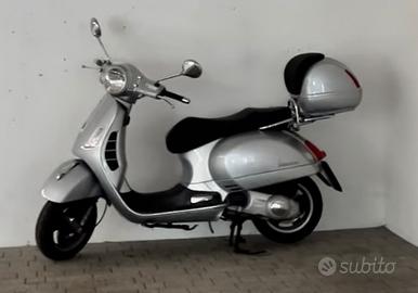 Vespa GTS 250