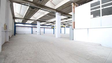 Inzago - CAPANNONE CON UFFICI