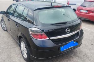 Astra h 1.7 