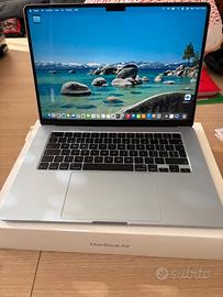 MacBook Air 15" , M4, 2025, GB16  RAM , 245 GB HD