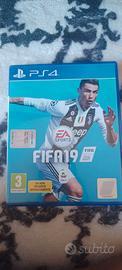 Giochi PS4 - Fifa 19 + Battlefield 1 collector
