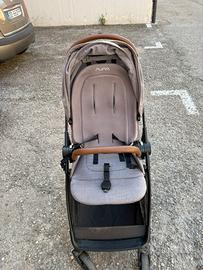 Passeggino nuna ixxa