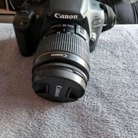 Canon EOS 1300D Reflex con Obiettivo Canon 18-55mm