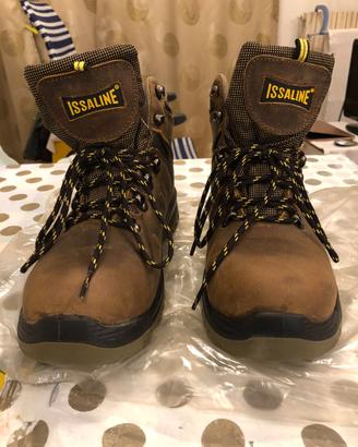 Scarpe antinfortunistiche