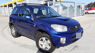 Rav 4 3 porte con gancio traino omologato 