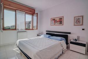 Cinecitta' quadrilocale con terrazzo