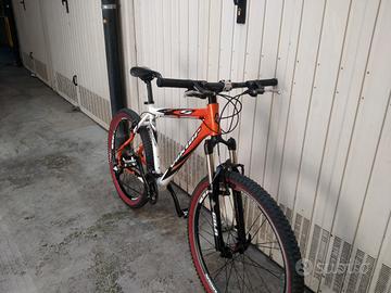 bici MTB r26 VEKTOR 