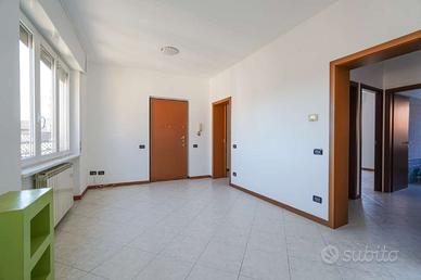 BOTTANUCO - TRILOCALE CON BOX